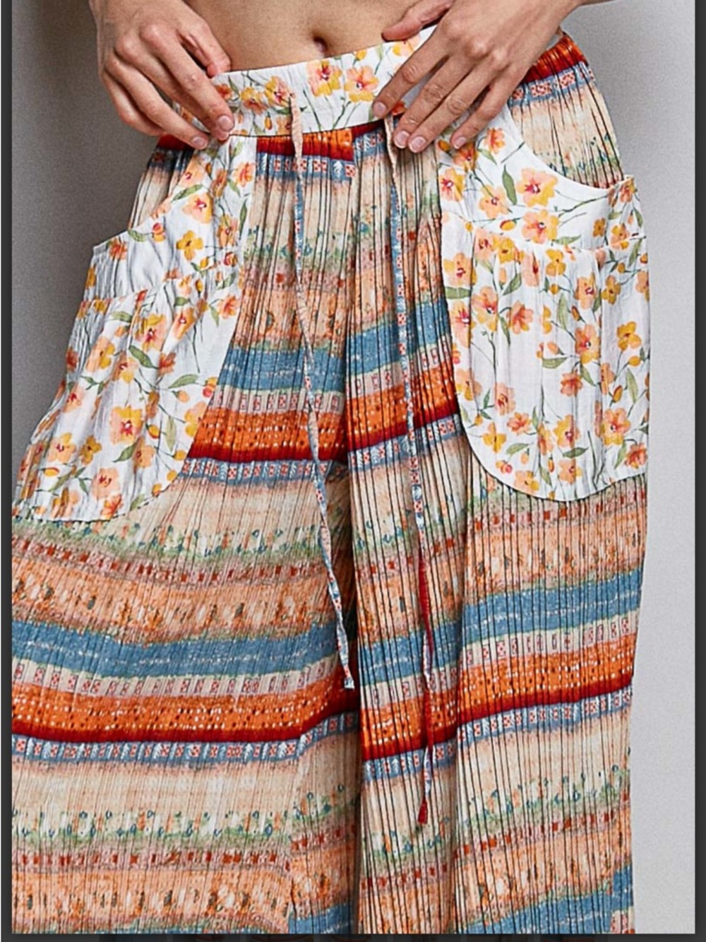 POL Wide-Leg Pleated Boho Pants in Cream, Blue & Orange - Picture 4 of 4
